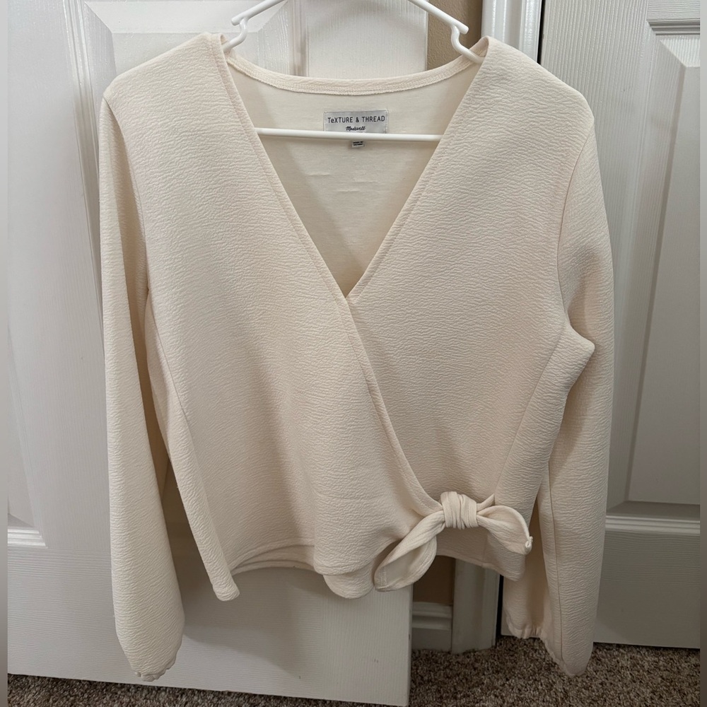 Cream Madewell blouse. Size medium. Lightly worn.
